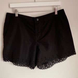 Point Zero shorts black size medium. Pretty detailed hem. Vacation/beachwear.